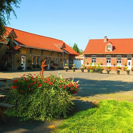 Camping Ferme Des Saules Hotel Bailleul  Bagian luar foto