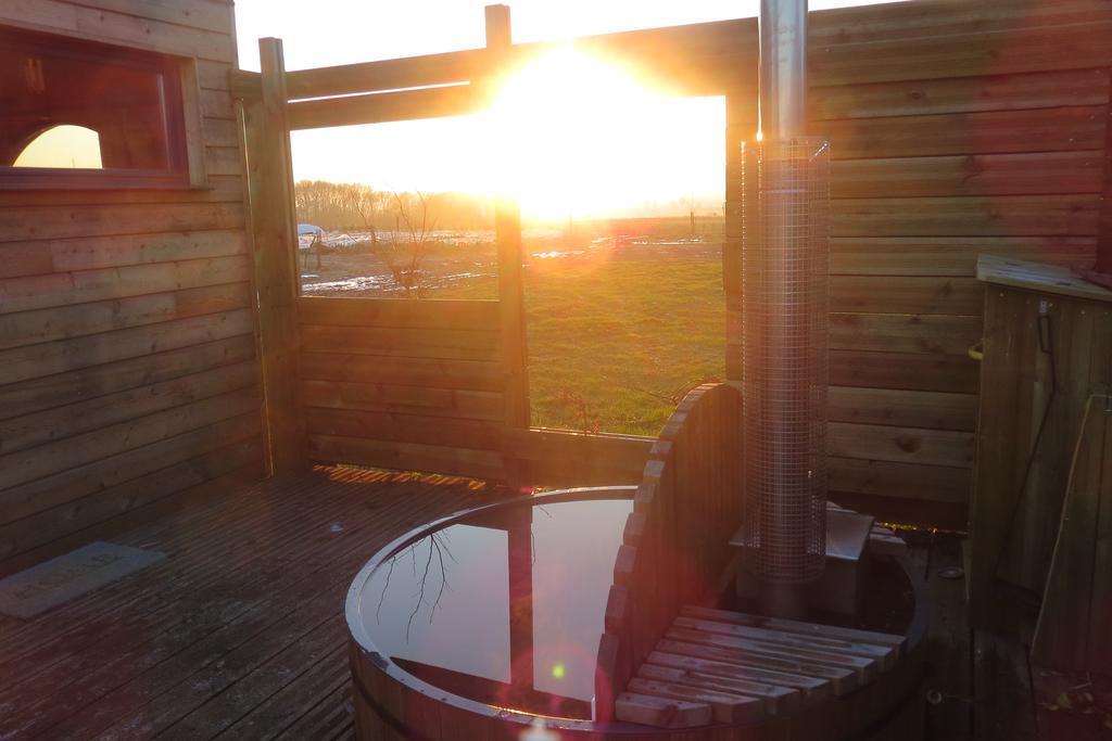 Camping Ferme Des Saules Hotel Bailleul  Ruang foto